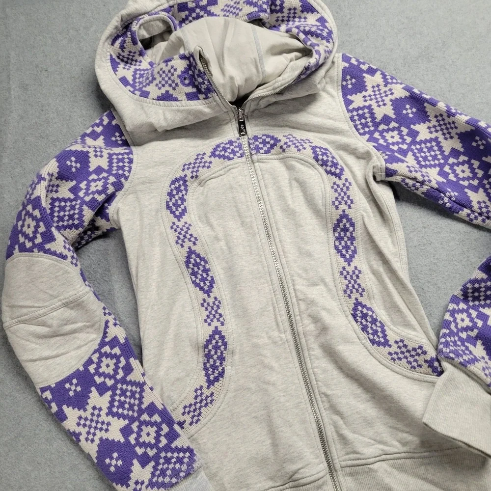 Lululemon RARE Live Simply IKAT‎ Knit Snowflake Snow Apres Ski Scuba Hoodie Sz 6